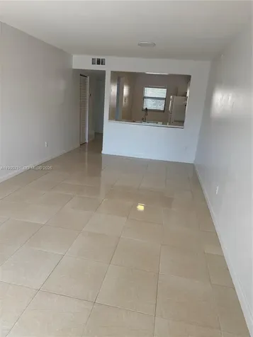 860 NE 207th Terrace Miami FL 33179