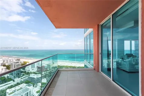 300 S Pointe Drive Miami Beach FL 33139