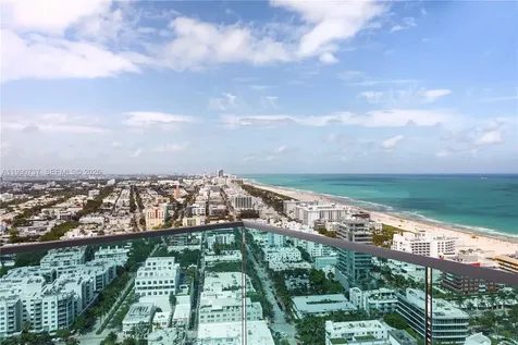 300 S Pointe Drive Miami Beach FL 33139