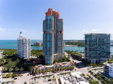 300 S Pointe Drive Miami Beach FL 33139