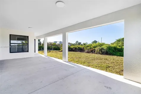 2709 58th Street W Lehigh Acres FL 33971