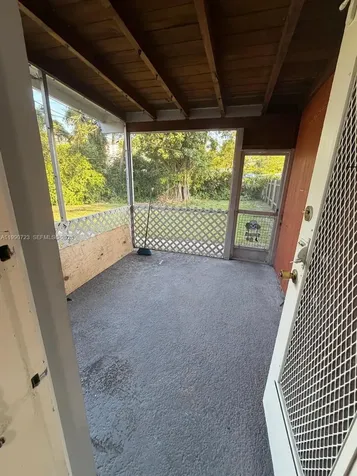 2210 NE 170th Street North Miami Beach FL 33160
