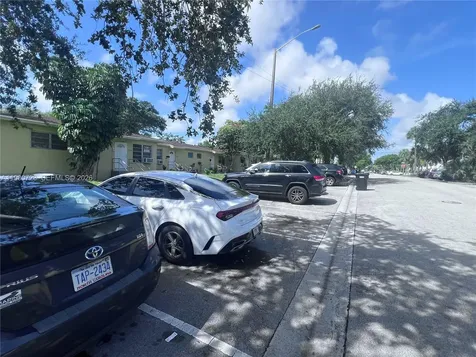 2210 NE 170th Street North Miami Beach FL 33160