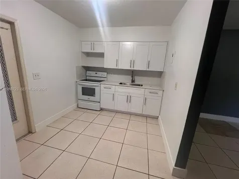 2210 NE 170th Street North Miami Beach FL 33160