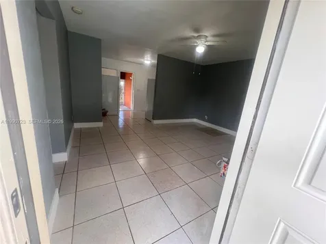 2210 NE 170th Street North Miami Beach FL 33160