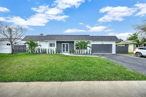 1431 NW 70th Avenue Plantation FL 33313
