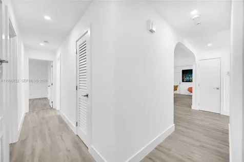 1431 NW 70th Avenue Plantation FL 33313