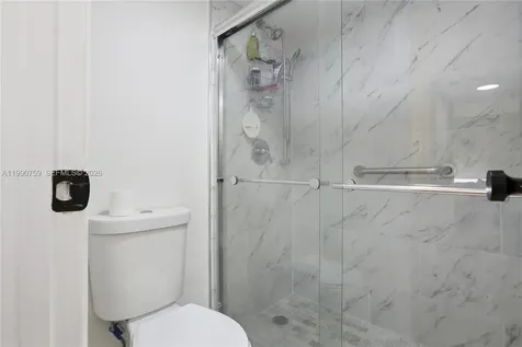 3101 N Country Club Drive Aventura FL 33180