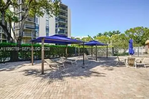 3101 N Country Club Drive Aventura FL 33180