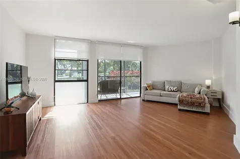 3101 N Country Club Drive Aventura FL 33180
