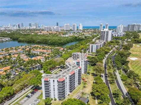 3101 N Country Club Drive Aventura FL 33180