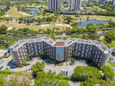 3101 N Country Club Drive Aventura FL 33180