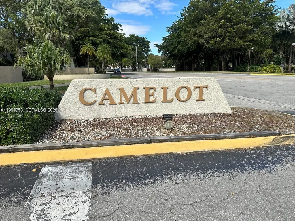 14261 SW 94th Circle Lane Unit 105-20 Miami FL 33186