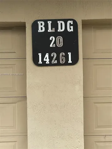 14261 SW 94th Circle Lane Unit 105-20 Miami FL 33186