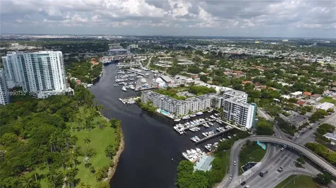 1700 NW North River Drive Miami FL 33125