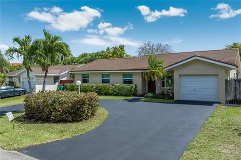 9014 SW 163rd Terrace Palmetto Bay FL 33157