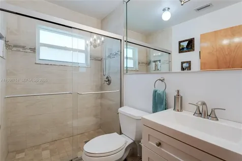 9014 SW 163rd Terrace Palmetto Bay FL 33157