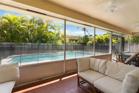 9014 SW 163rd Terrace Palmetto Bay FL 33157
