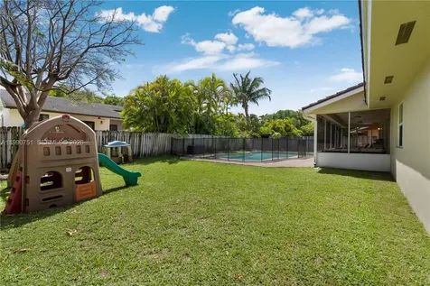 9014 SW 163rd Terrace Palmetto Bay FL 33157