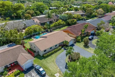 9014 SW 163rd Terrace Palmetto Bay FL 33157