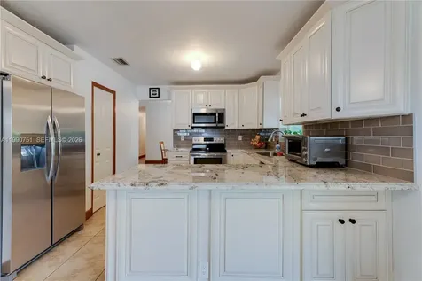 9014 SW 163rd Terrace Palmetto Bay FL 33157