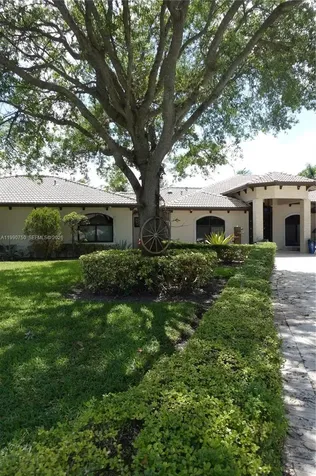 5200 SW 113th Avenue Davie FL 33330