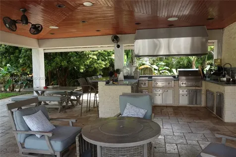 5200 SW 113th Avenue Davie FL 33330
