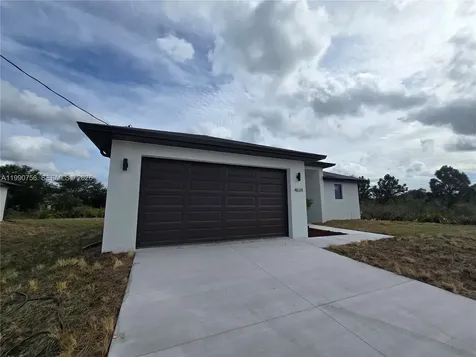 4624 Connie Avenue N Lehigh Acres FL 33971