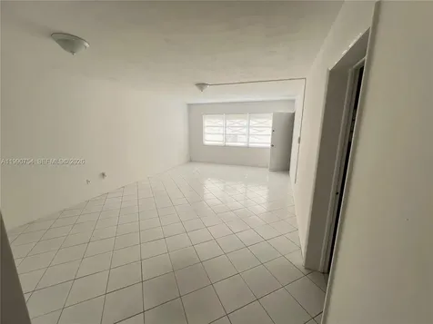 1550 NE 191st Street Miami FL 33179