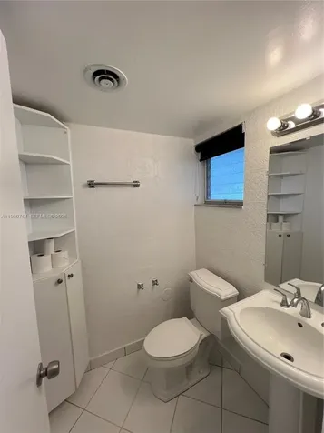 1550 NE 191st Street Miami FL 33179