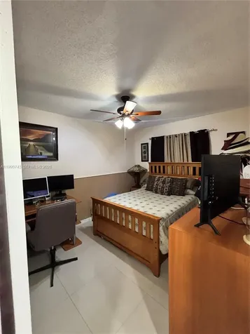 2310 W 74th Street Hialeah FL 33016