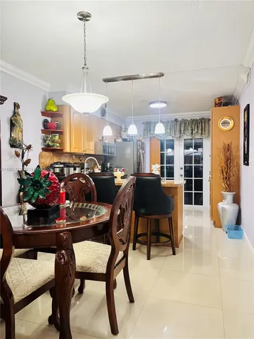 2310 W 74th Street Hialeah FL 33016