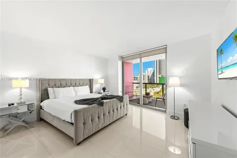 2600 E Hallandale Beach Boulevard Hallandale Beach FL 33009