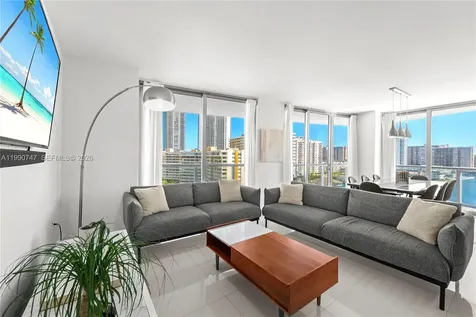 2600 E Hallandale Beach Boulevard Hallandale Beach FL 33009