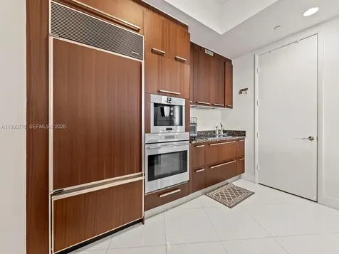 15901 Collins Avenue Sunny Isles Beach FL 33160