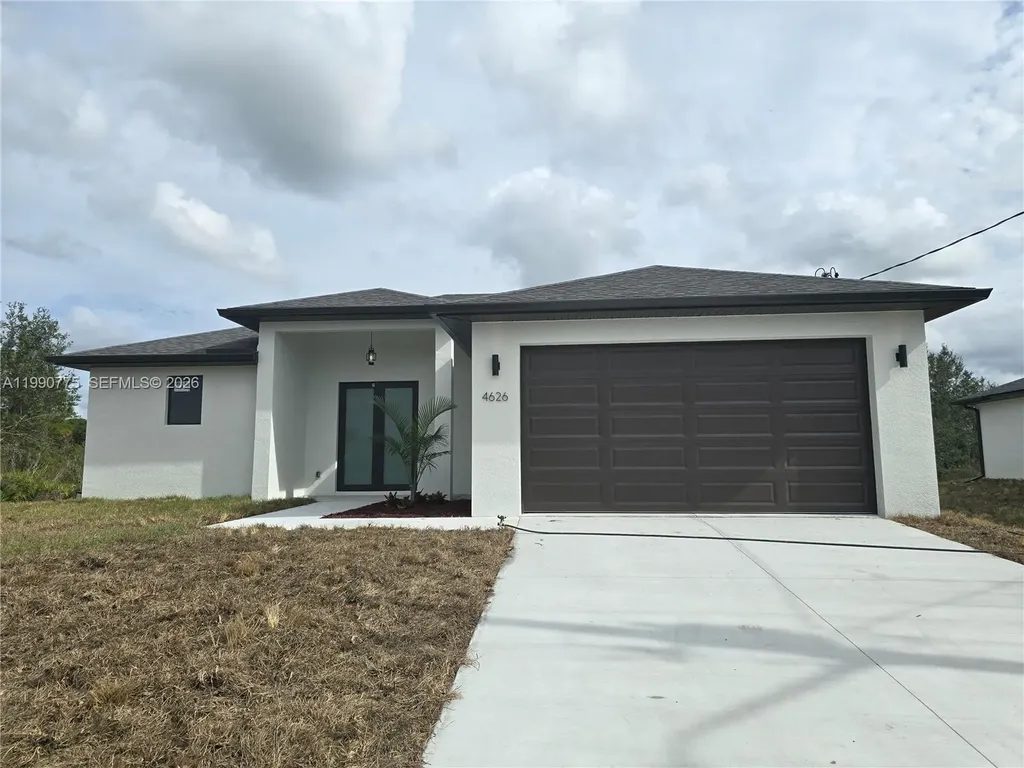 4626 Connie Avenue N Lehigh Acres FL 33971