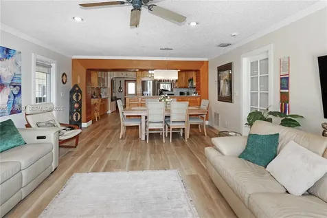 1410 Fletcher Street Hollywood FL 33020