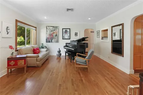 1410 Fletcher Street Hollywood FL 33020