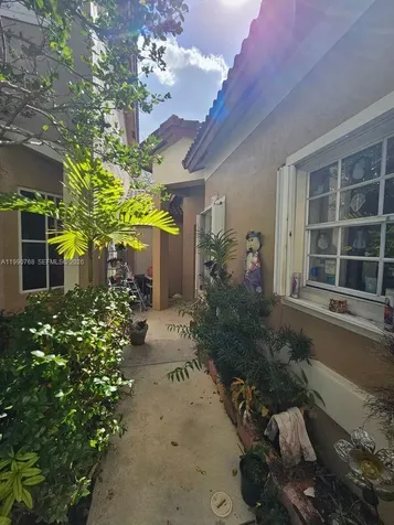 16132 Emerald Cove Road Weston FL 33331