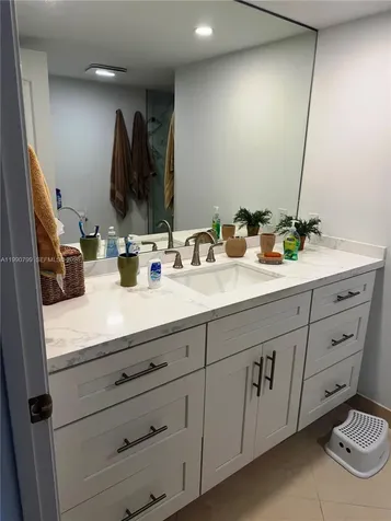 4900 N Ocean Boulevard Lauderdale By The Sea FL 33308