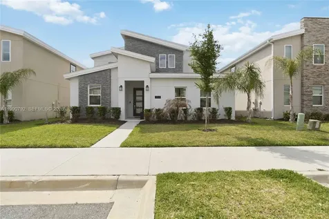 9114 Sommer Davenport FL 33896