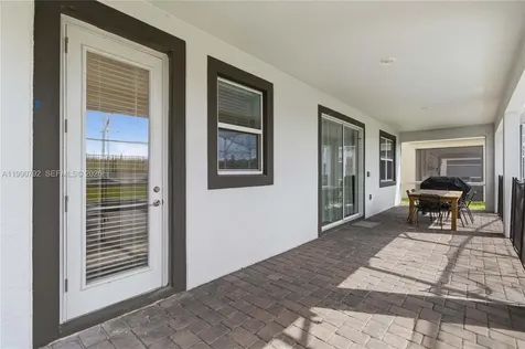 9114 Sommer Davenport FL 33896