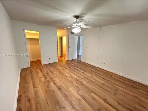 1540 NE 191st Street Miami FL 33179