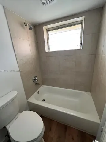 1540 NE 191st Street Miami FL 33179