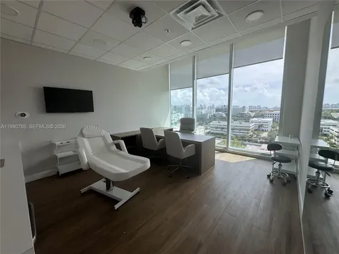 2820 NE 214th Street Aventura FL 33180