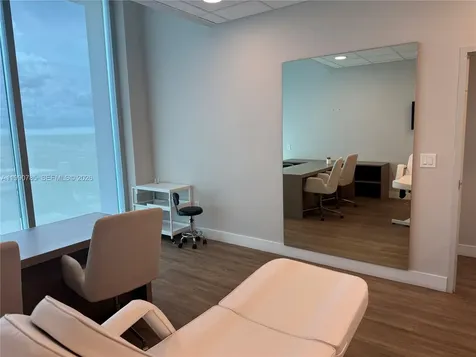 2820 NE 214th Street Aventura FL 33180