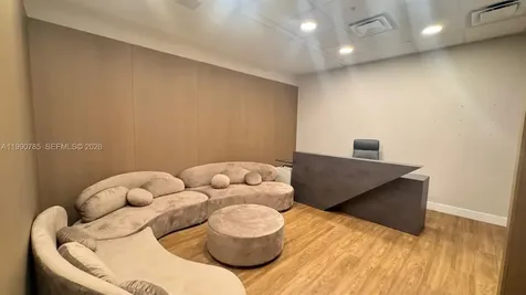 2820 NE 214th Street Aventura FL 33180