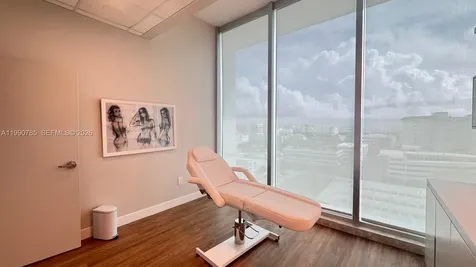 2820 NE 214th Street Aventura FL 33180