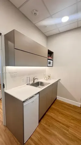 2820 NE 214th Street Aventura FL 33180