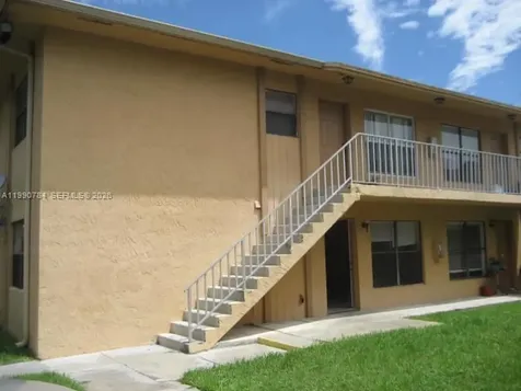 15328 SW 72 Street Miami FL 33193
